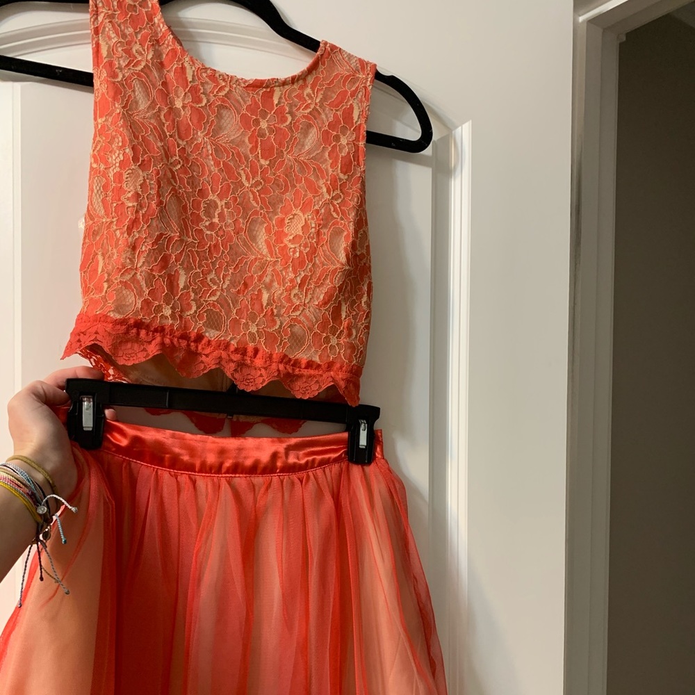 Coral and nude two piece dress - Picture 1 of 3